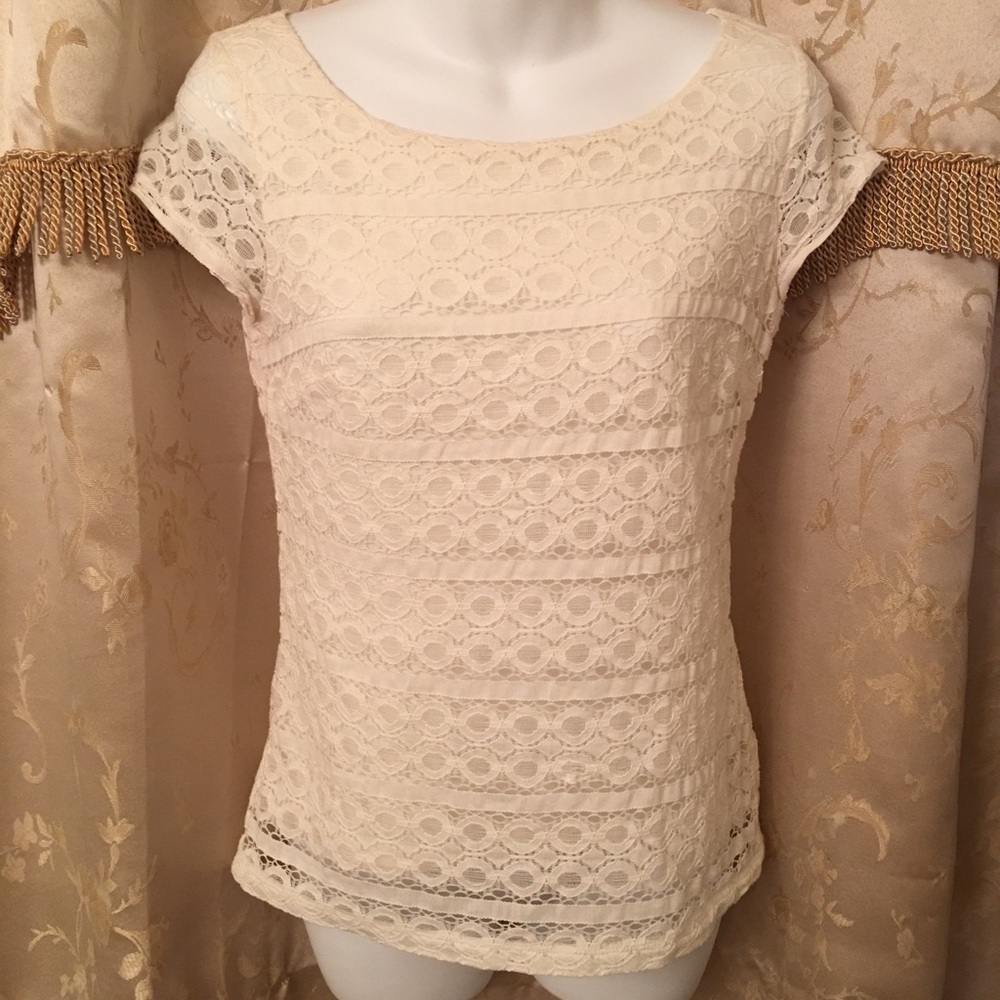 Banana Republic White Lace Top